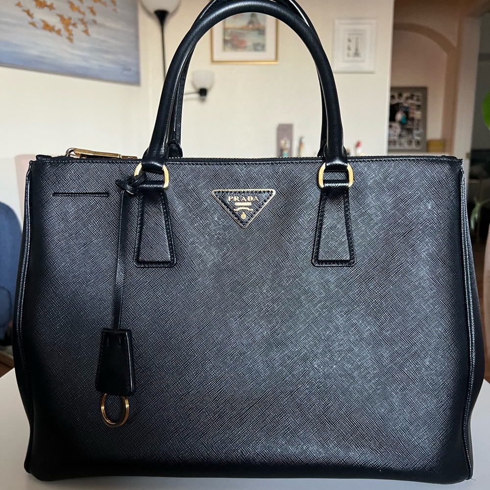 Prada Saffiano Double Zip Lux Tote in size Medium